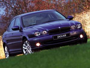Jaguar X-Type 2002 года